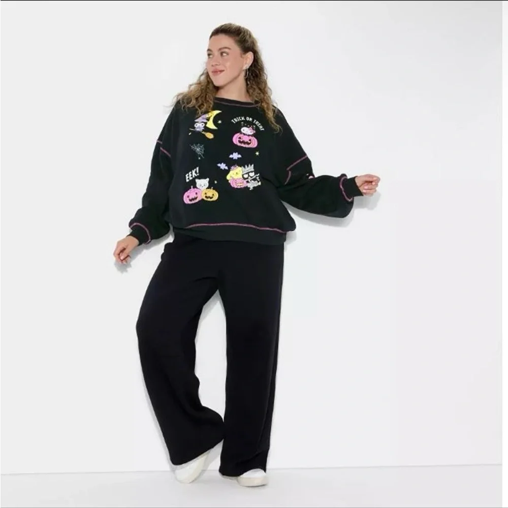 Sanrio Women's Hello Kitty Halloween Glow in Dark Graphic Sweatshirt, Size XXL - Picture 3 of 4